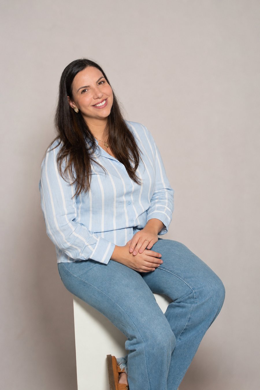 Dra. Letícia Miranda, dentista especialista em Periodontia em Petrópolis/RJ